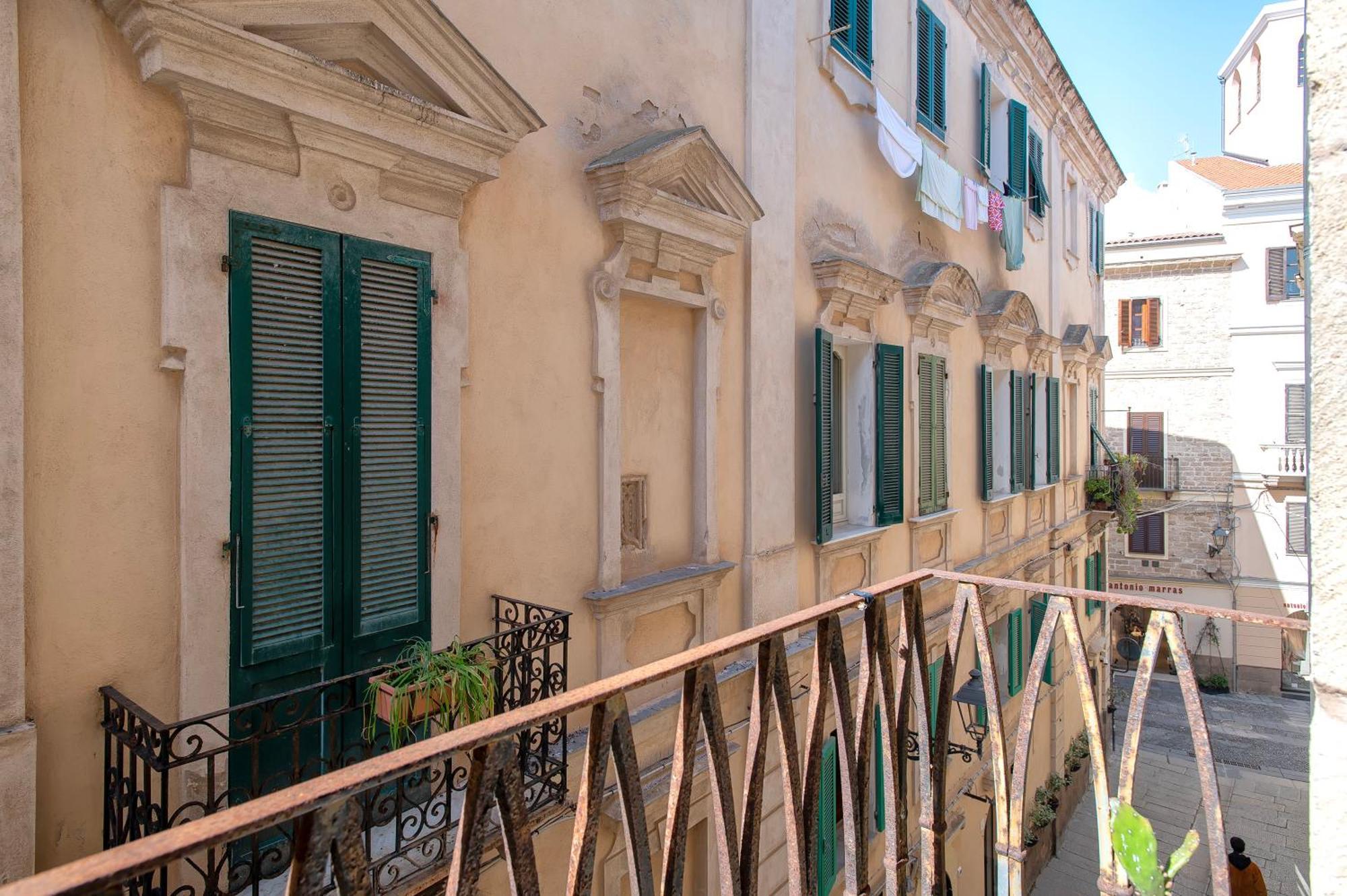 Casa Maria - Apartment In The Old Town Of Alghero Luaran gambar